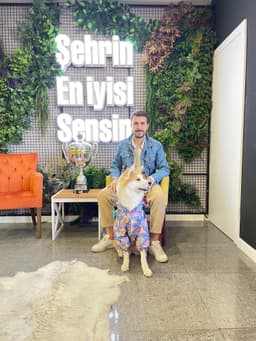 RIDVAN AYAN
