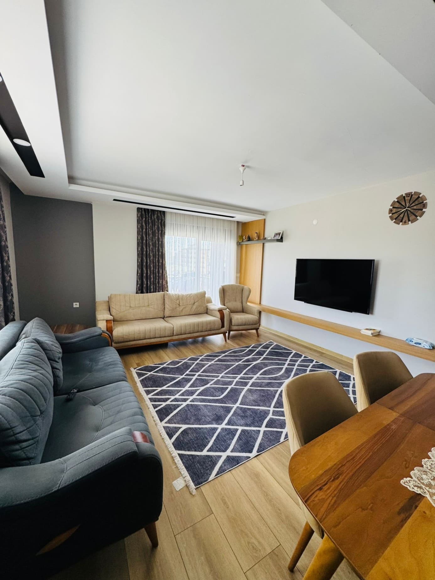 GÖKSU MAHALLESİNDE ARAKAT SATILIK 3+1 DAİRE