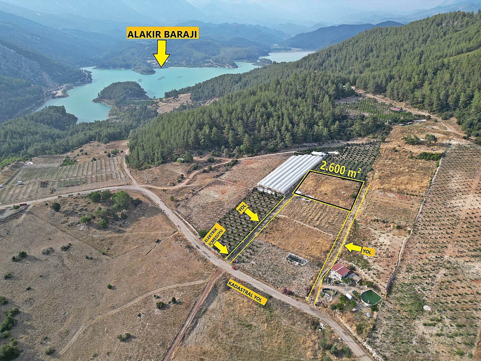 KUMLUCA'DA DENİZ MANZARALI 2.700 M² STARLA SATILIKTIR