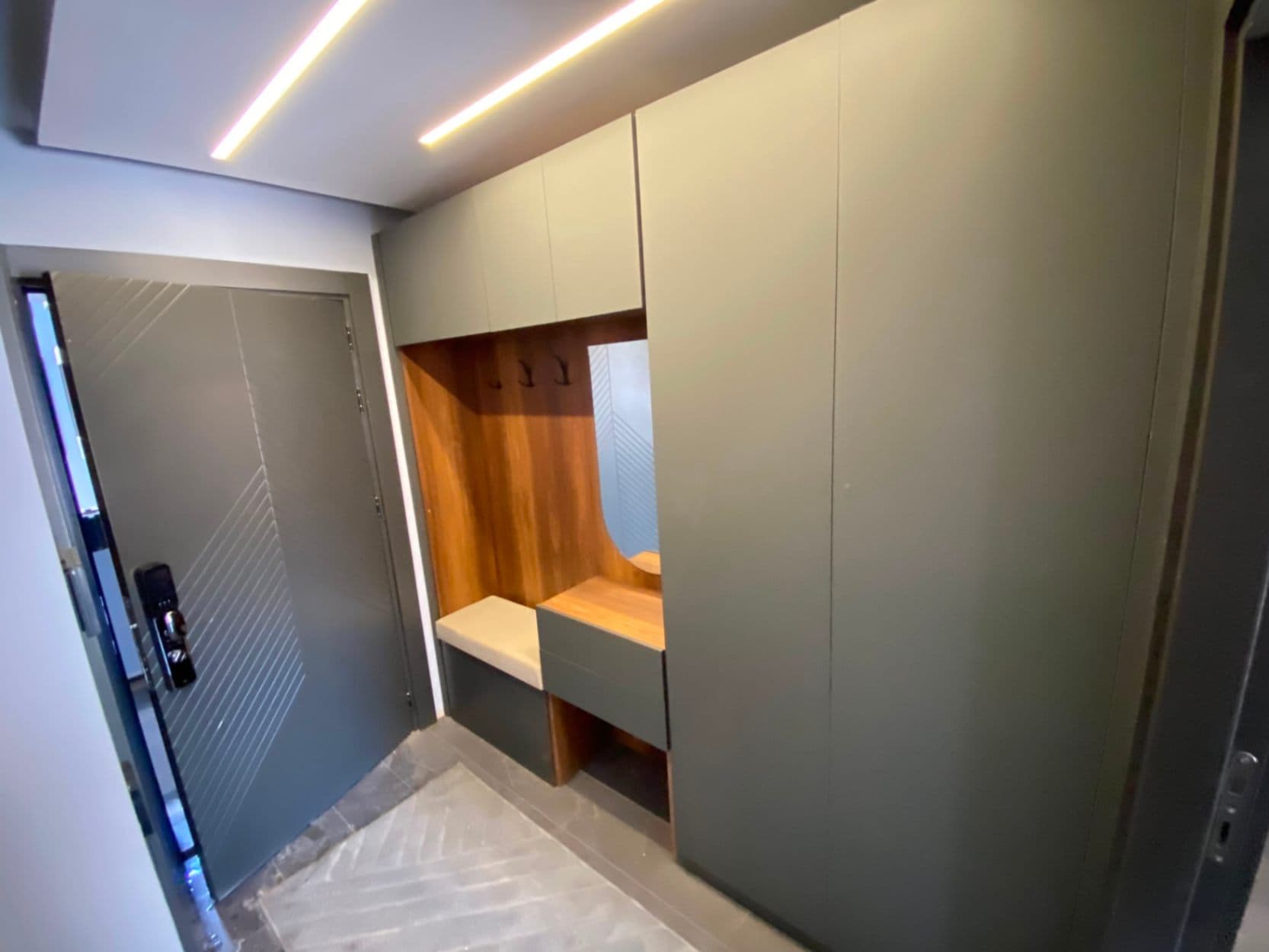 ANTALYA DOKUMA ATATÜRK MAHALLESİDE SATILIK DAİRE