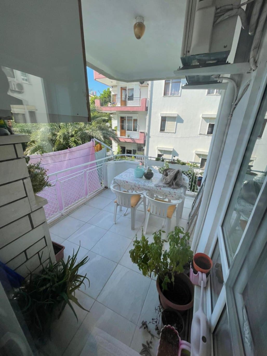 Antalya Konyaaltı liman Boğacayindan 3+1Daire Ara kaat Deniz 300 metre 