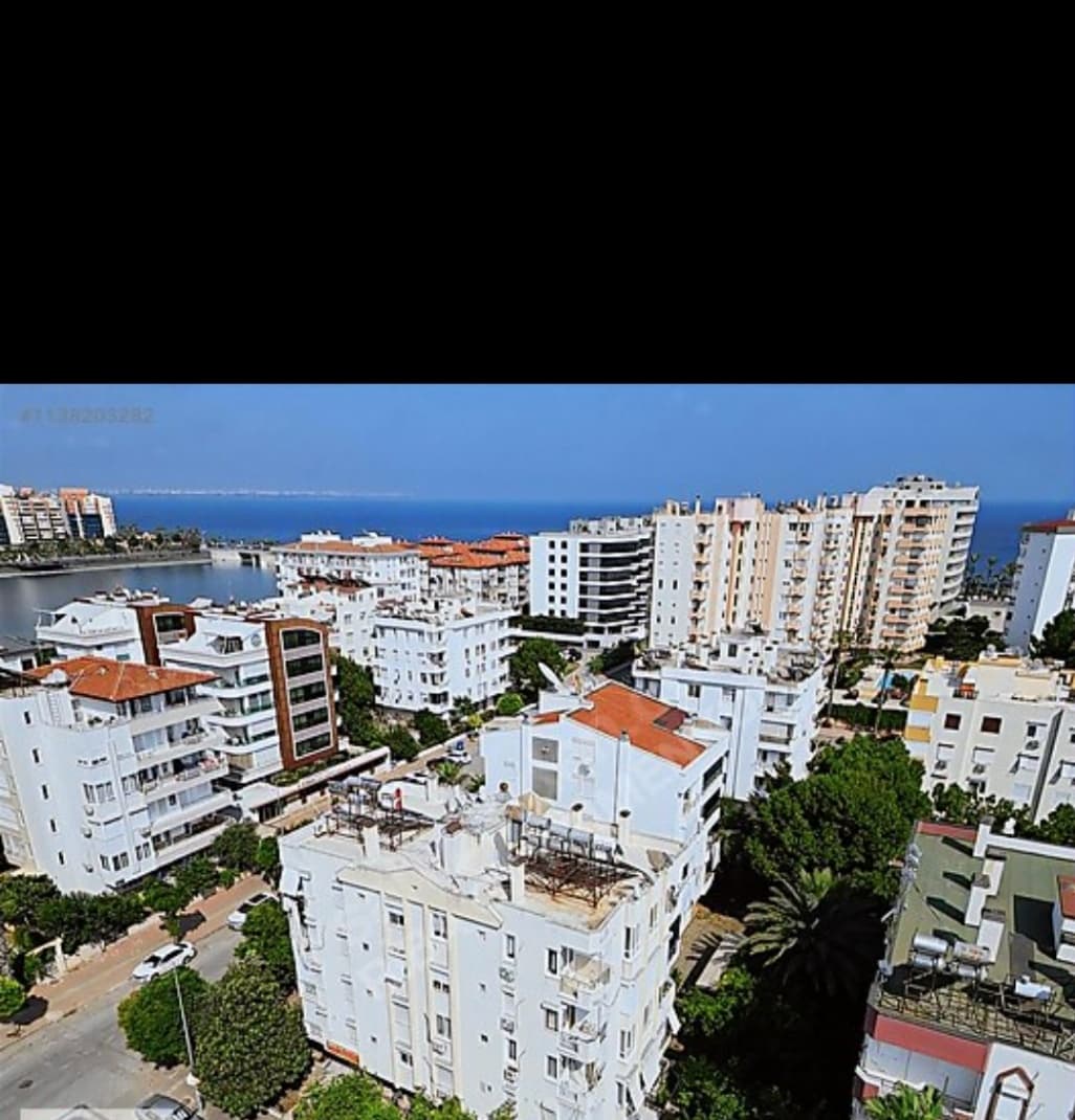 Antalya Konyaaltı liman Boğacayindan 3+1Daire Ara kaat Deniz 300 metre 