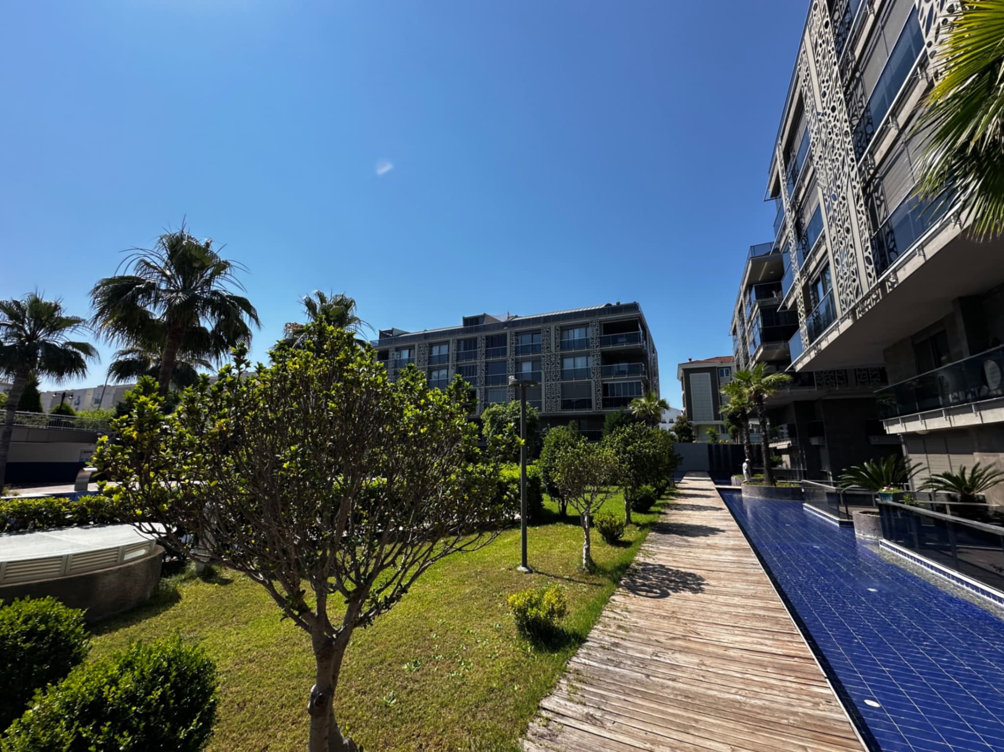 LUX SİTEDE 2+1 KONYAALTINDA EŞYALI KİRALIK DAİRE