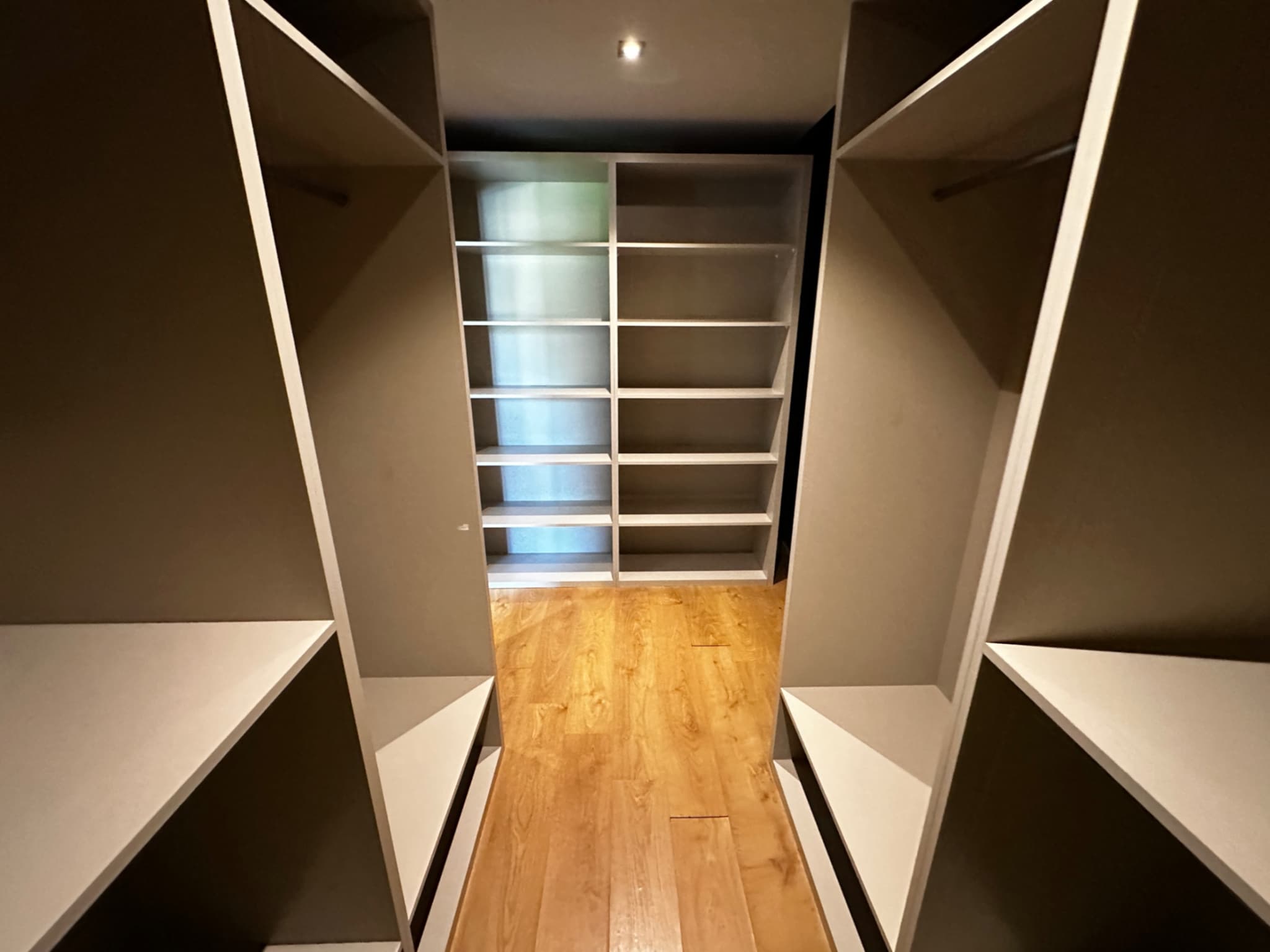 LUX SİTEDE 2+1 KONYAALTINDA EŞYALI KİRALIK DAİRE