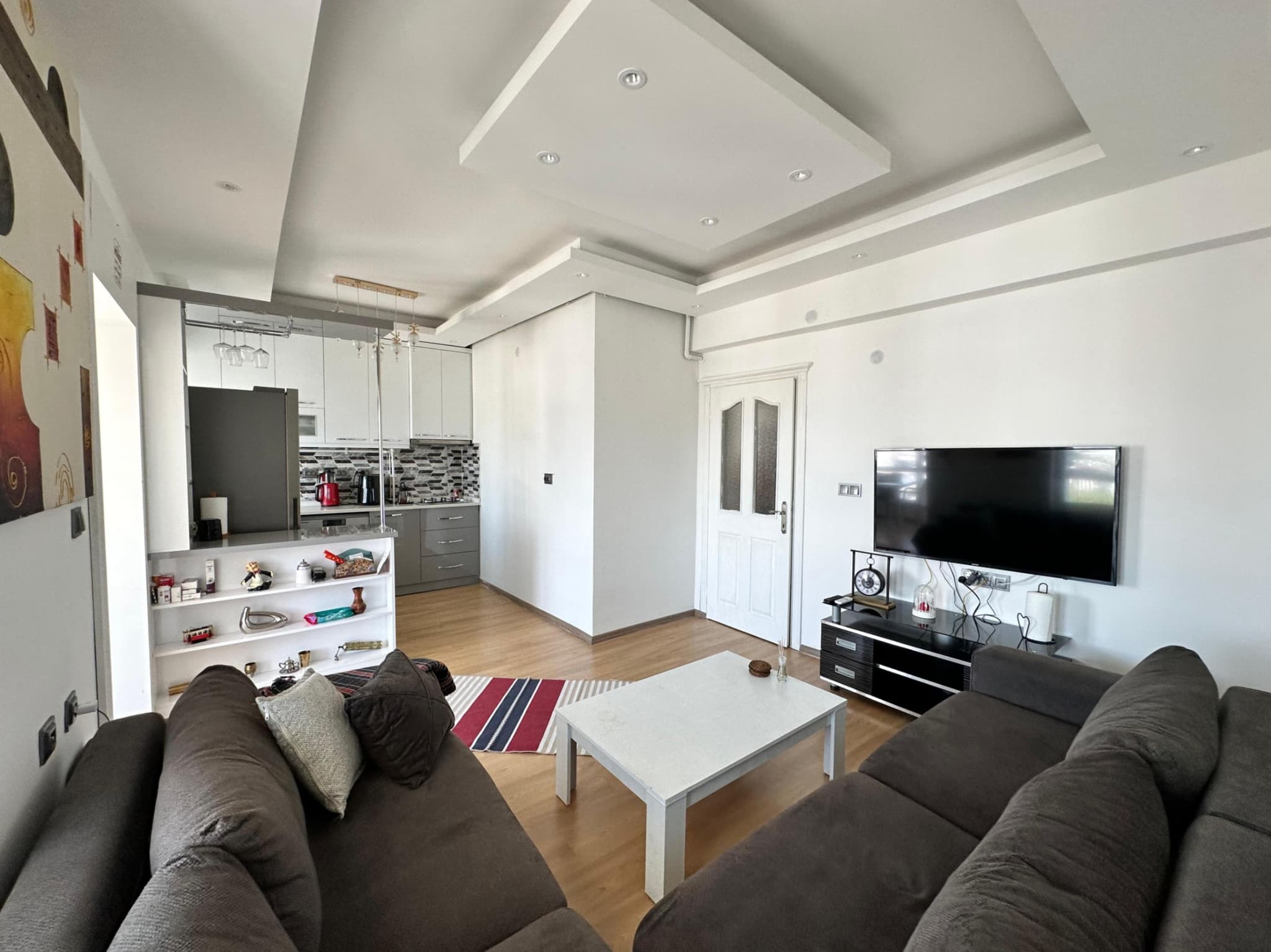 ANTALYA LARA GÜZELOBADA SATILIK DAİRE