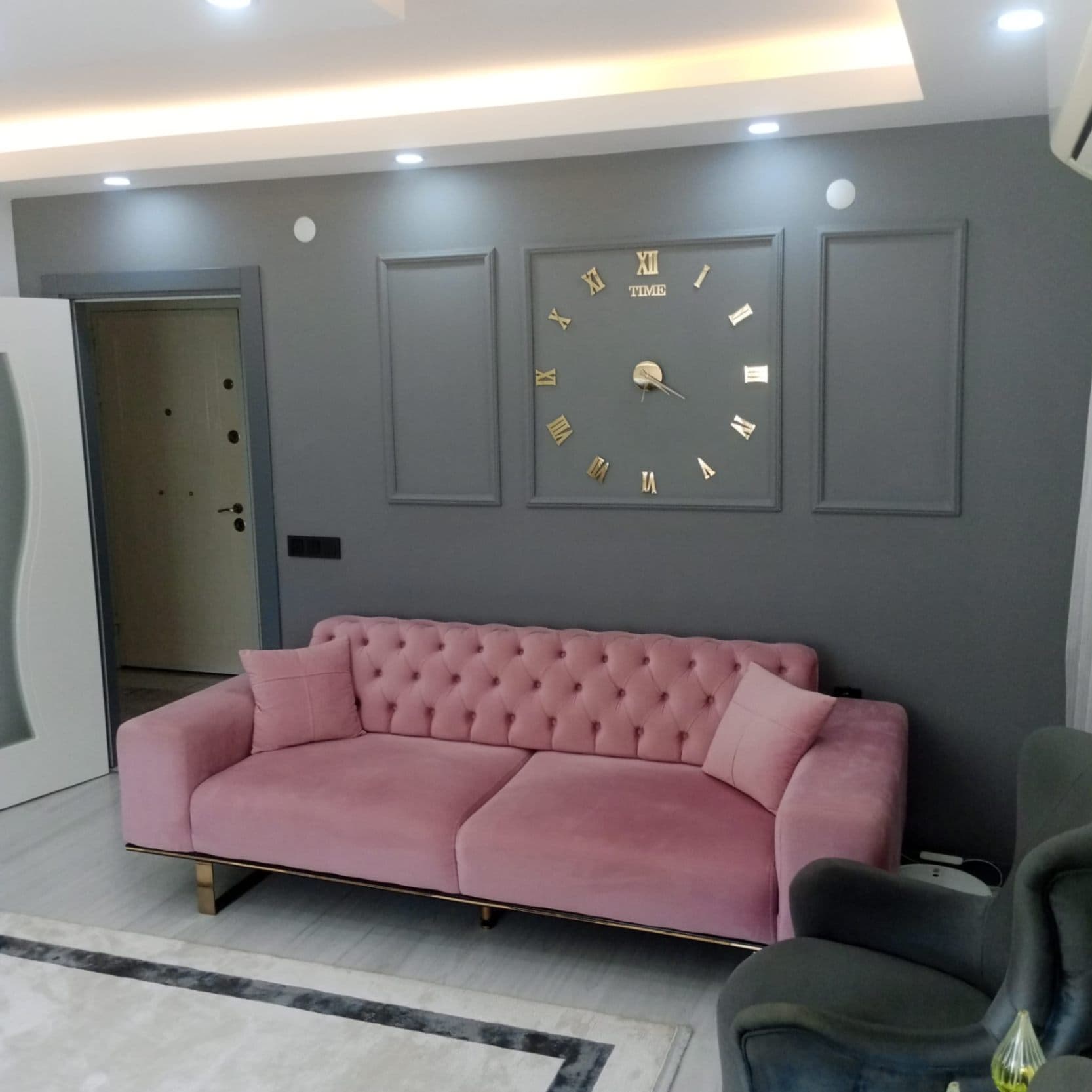 ANTALYA MURATPAŞA KONUKSEVERDE SATILIK 2+1